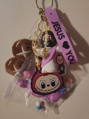 Custom Made Jesus, Labubu Keychain Bundle